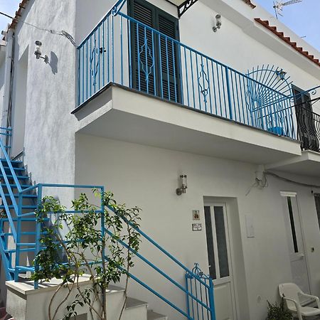 Вилла La Casa Di Giuliana Primo Piano Con Balcone Искья Экстерьер фото